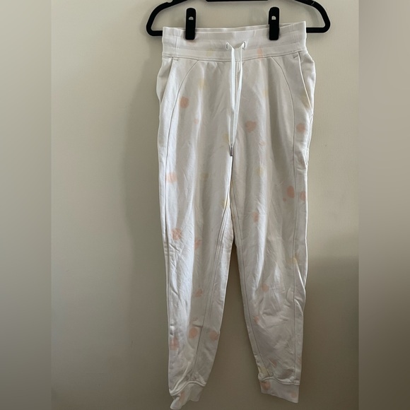 Lululemon Athletica Cream Joggers - Picture 1 of 4